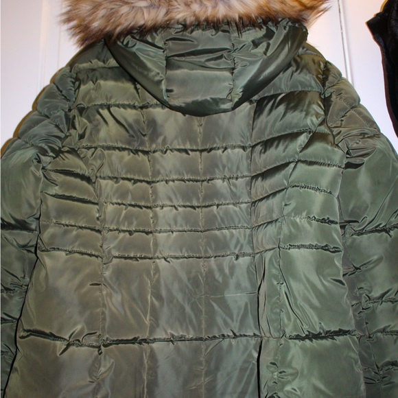 Winter down coat - Picture 2 of 7